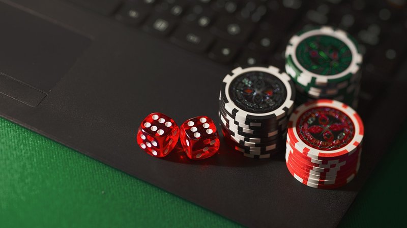 estrategia poker virtual